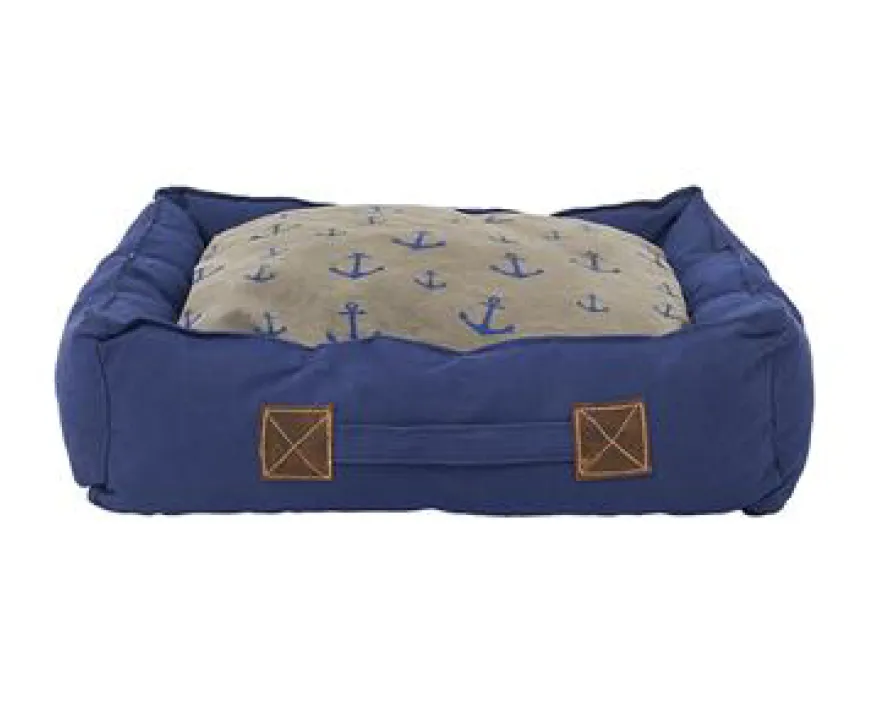 Anchor Motif on Pet Bed
