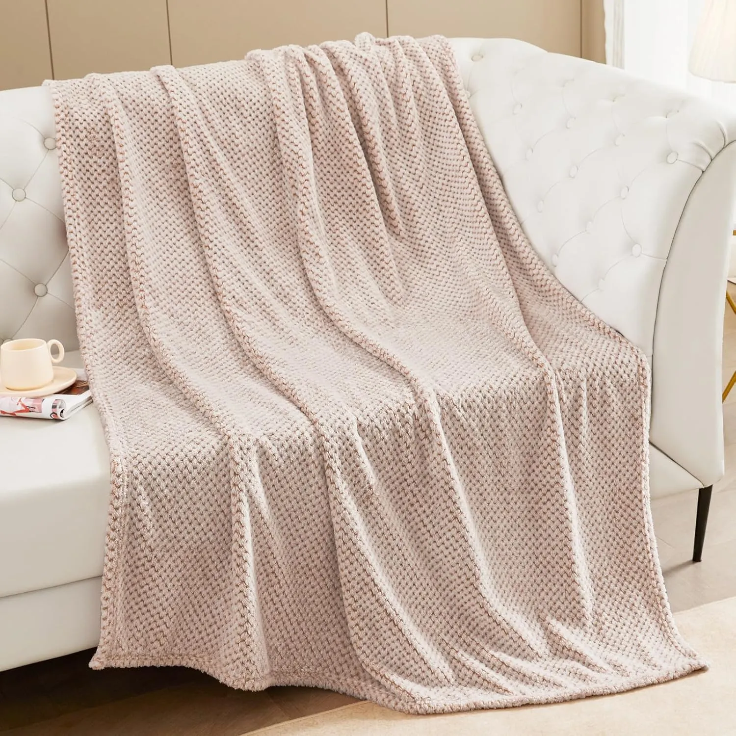 Exclusivo Mezcla Fleece Throw Blanket Extra Large, Super Soft and Warm Blankets for Couch, Sofa and Bed Waffle Textured, Cozy, Fuzzy and Lightweight (Mixed Camel, 50x70 Inches)