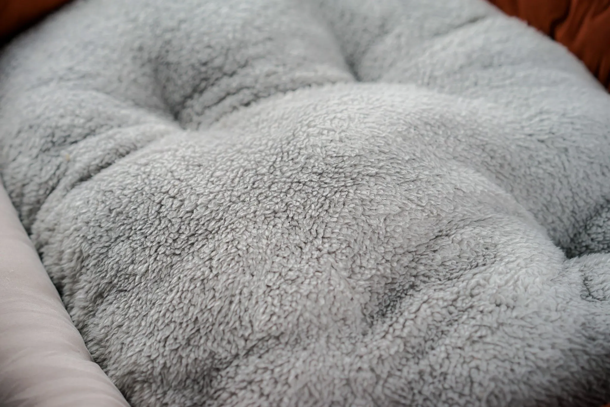 PawsParadise™ | Soft Touch All Seasons 26'' Bed
